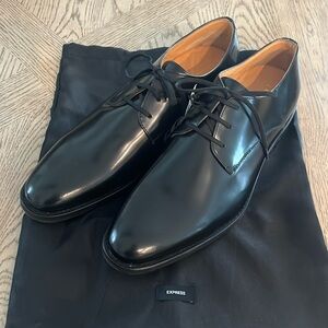 Black men’s dress shoes NWT